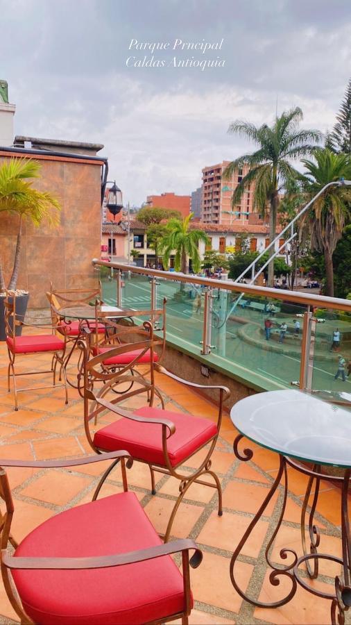 Hotel Plaza Garibaldi Caldas Luaran gambar