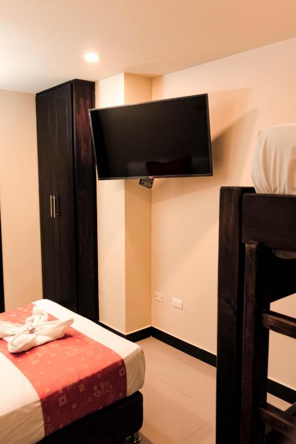 Hotel Plaza Garibaldi Caldas Luaran gambar