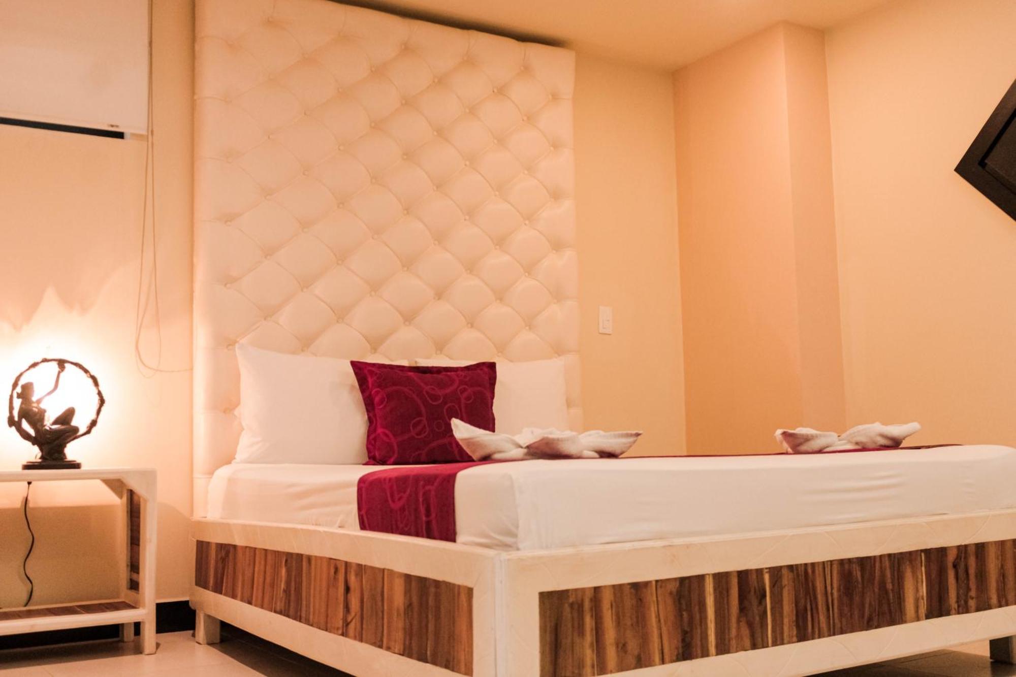 Hotel Plaza Garibaldi Caldas Luaran gambar