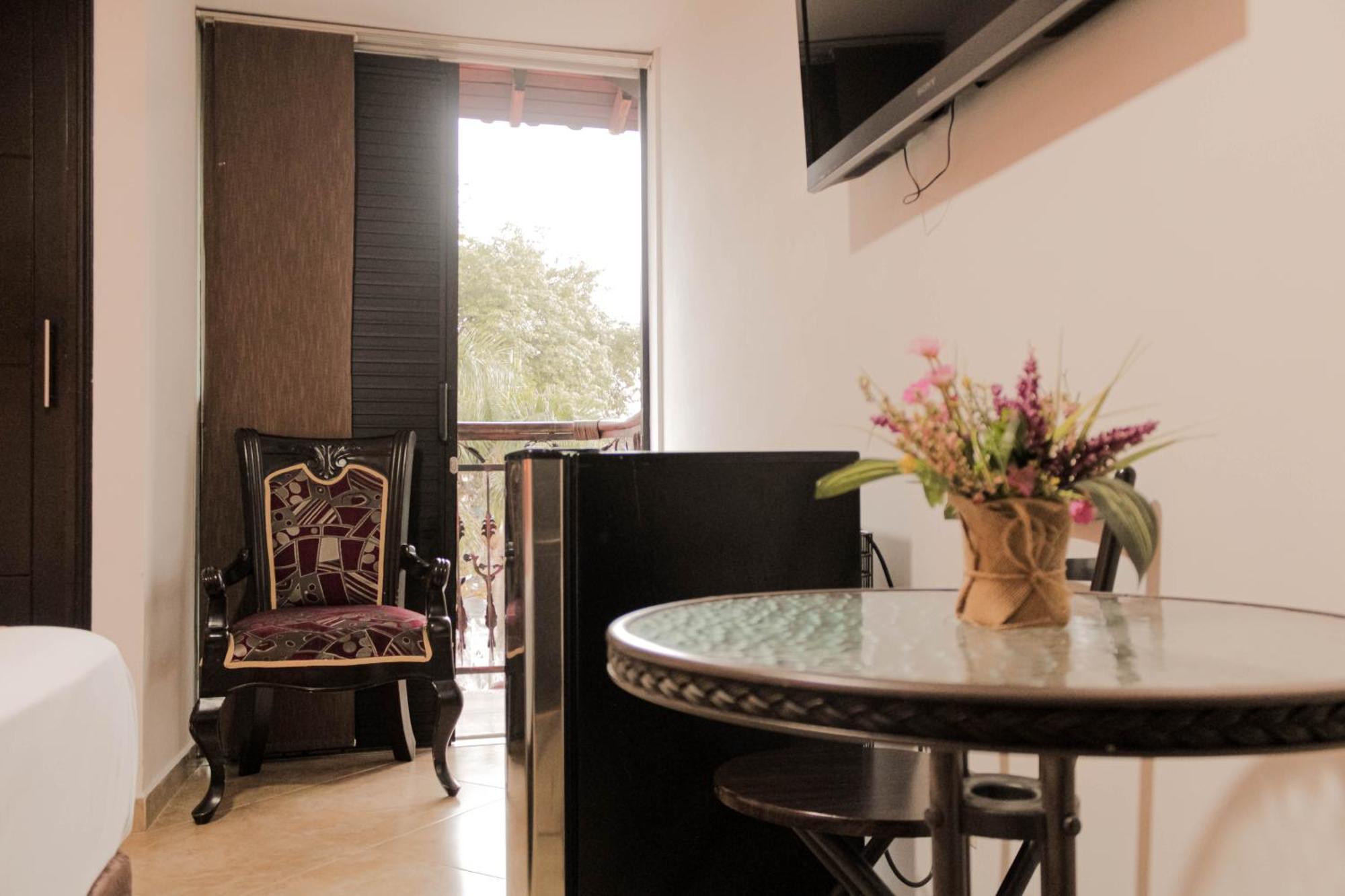Hotel Plaza Garibaldi Caldas Luaran gambar